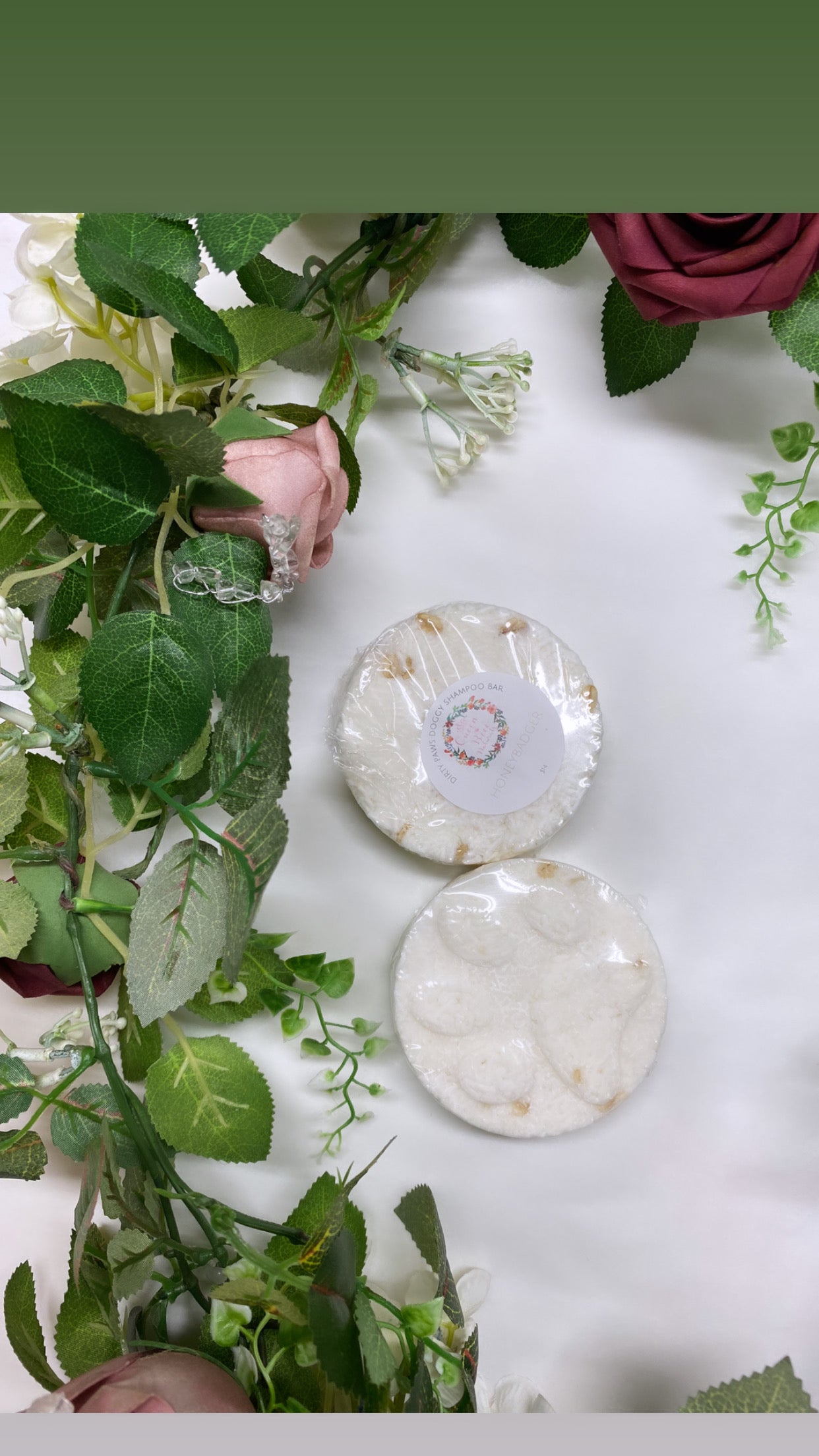 Dirty paws shampoo bar - Honeybadger 🍯