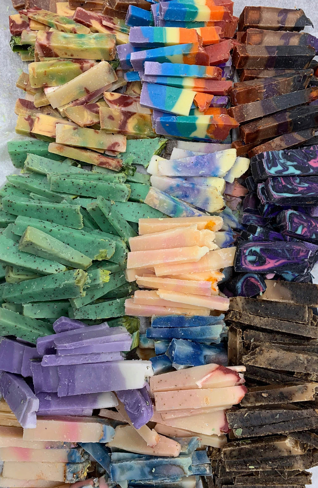 CBDQueen™️ Grab bag of soap (10pieces)